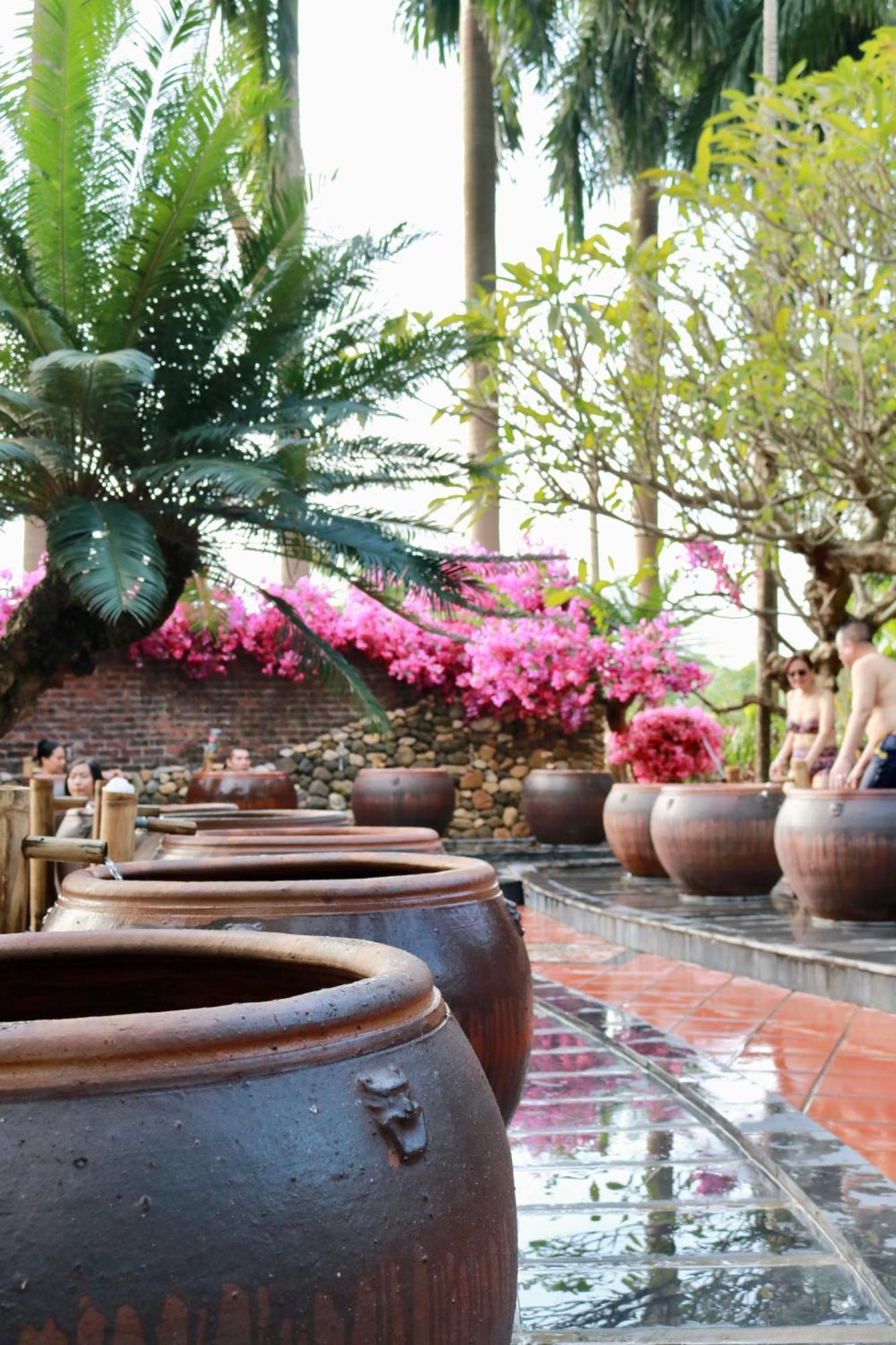Asean Resort - Shiki Onsen & Spa ฮานอย ภายนอก รูปภาพ